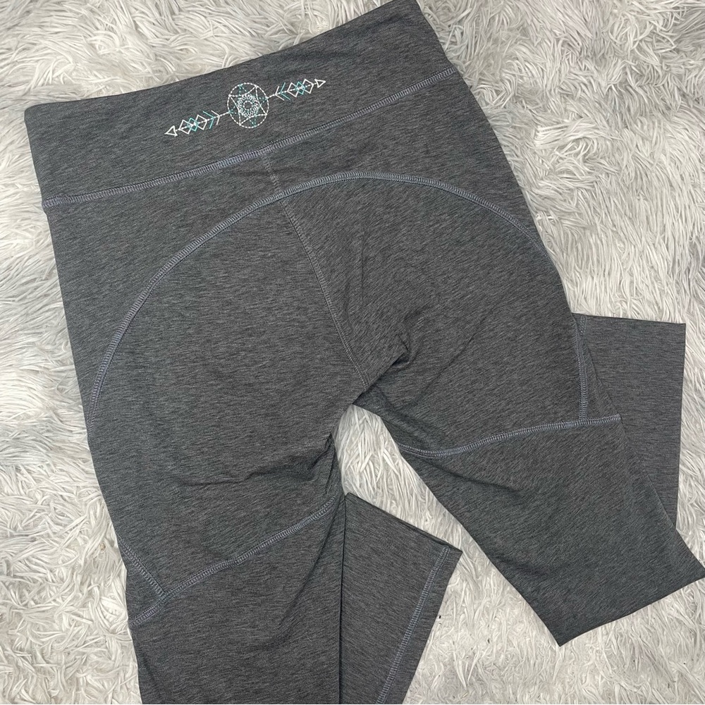 Alp N Rock Gray Aztec Embroidered Leggings Size 2